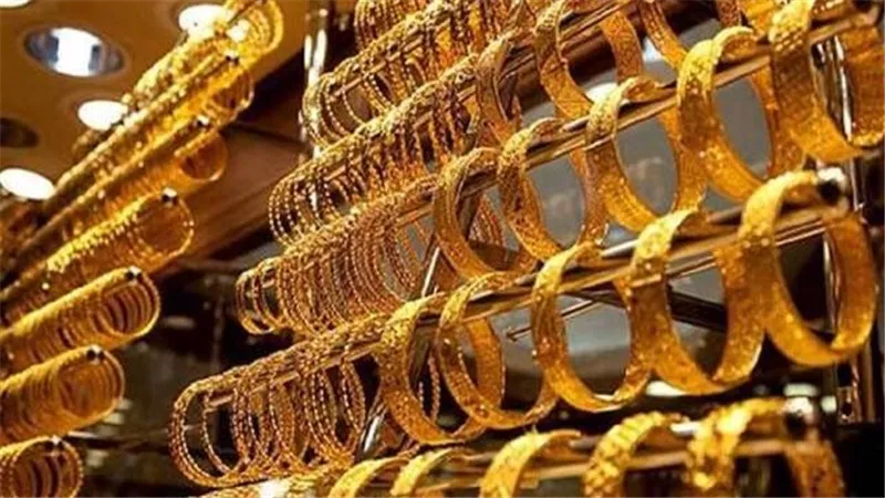 سعر الذهب اليوم الأربعاء 27-11-2024 مفاجأة جديدة