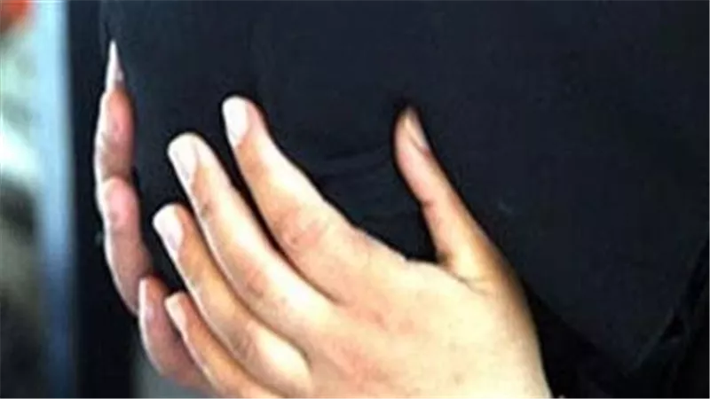 حطتله سم فئران في العصير.. لماذا تخلصت أميرة من زوجها في شهر العسل؟