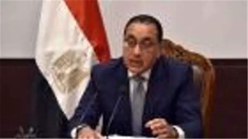 أول تعليق من مدبولي على تحريك سعر الجنيه أمام الدولار