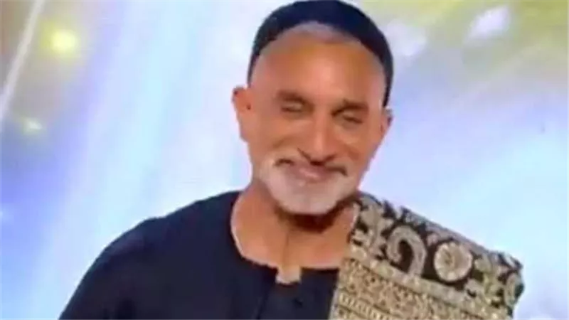 بعد ظهوره بالجلباب.. باسم يوسف يكشف عن مسقط رأسه