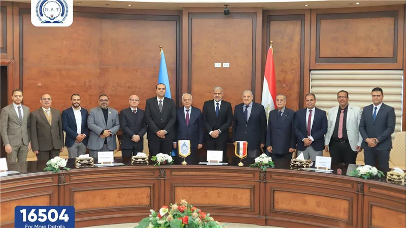 جامعة الريادة للعلوم والتكنولوجيا تعقد اجتماعها الدوري الثامن لمجلس الأمناء (صور)