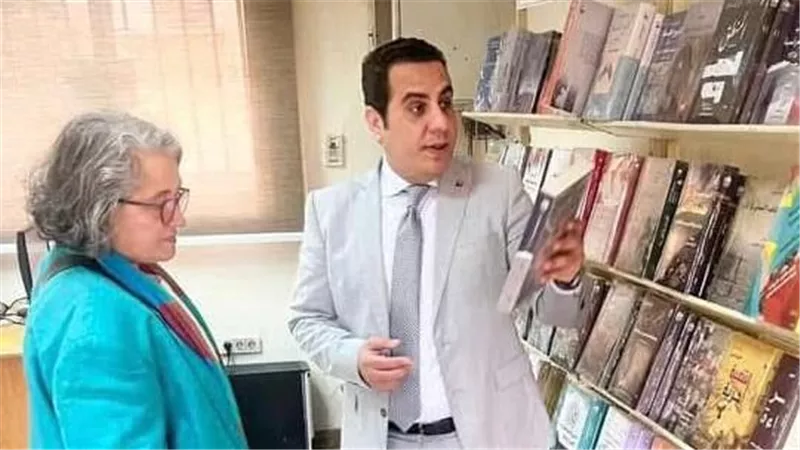جامعة القاهرة تفتتح منفذًا دائمًا لبيع إصدارات المركز القومي للترجمة بأسعار مخفضة