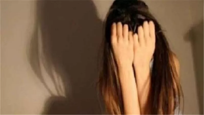 لو عايزة تموتيها قوليلها.. كيف استغل شخص مرض زوجته بالسرطان وهتك عرض ابنتها ؟