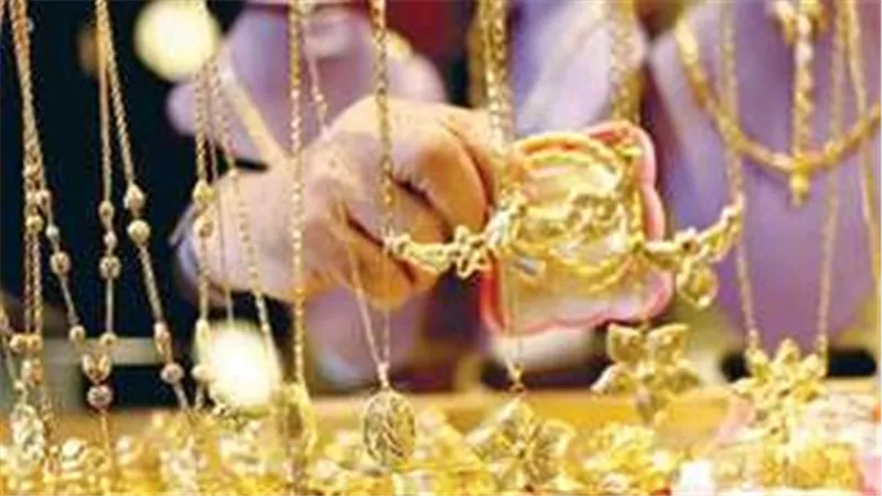 سعر الذهب اليوم الخميس 19-12-2024 بعد الانخفاض الأخير