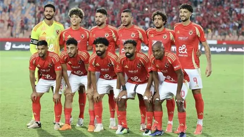 تشكيل الأهلي أمام شباب بلوزداد.. مفاجآت بالجملة