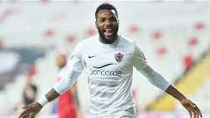 أعتذر.. الزمالك يُصدر توضيحًا بشأن قضية أرون بوبيندزا