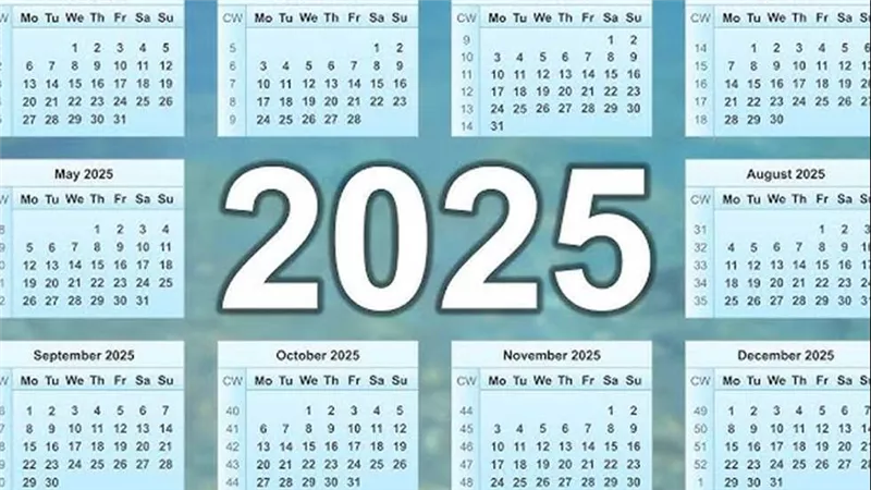  تبدأ من 7 يناير.. تعرف على مواعيد الإجازات خلال عام 2025 