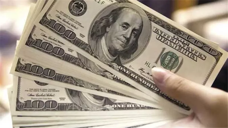 سعر الدولار اليوم الجمعة 3-1-2025 بعد الانخفاض