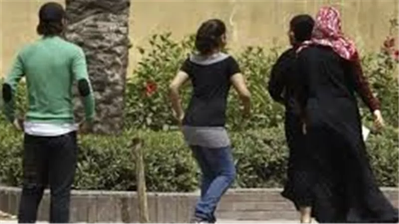 قرار بشأن واقعة تحرش حارس فيلا بأولياء الأمور أمام إحدى المدارس بالمعادي 