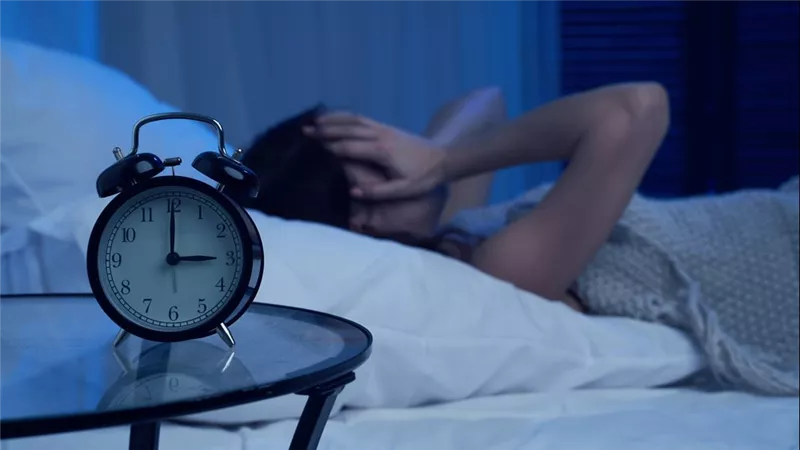 إليك الأسباب والحل..هل تستيقظ في الساعة الثالثة صباحًا كل ليلة؟ 