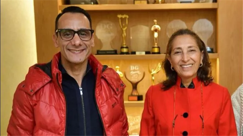 الكاتب الصحفي محمد فارس يهنئ الدكتورة ريم بهجت لإختيارها بـ