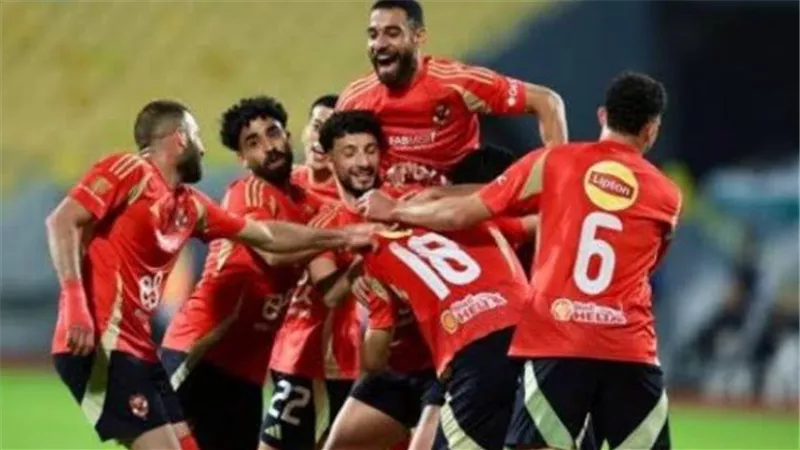  بعد خسارة الأهلي أمام أورلاندو بايرتس.. 6 لاعبين يبحثون عن عروض خليجية 