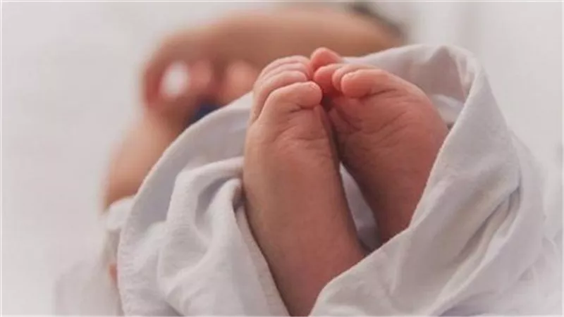 مأساة طفل المنور تتكرر.. جثة رضيع حديث الولادة تثير الرعب بدار السلام