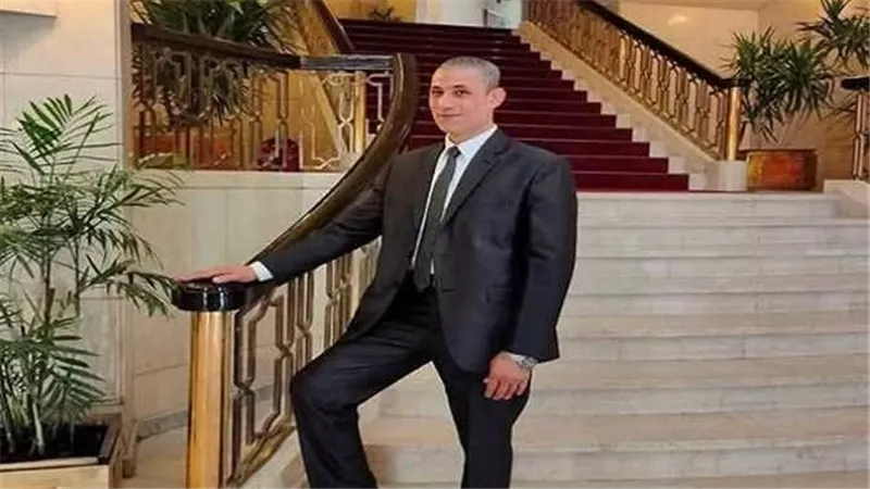 ستراني في أحلامك المحطمة.. نص رسالة موظف بدار الأوبرا قبل تخلصه من حياته | شاهد