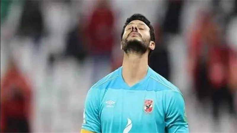 كارثة.. تعليق ناري من إكرامي على تصرف محمد الشناوي