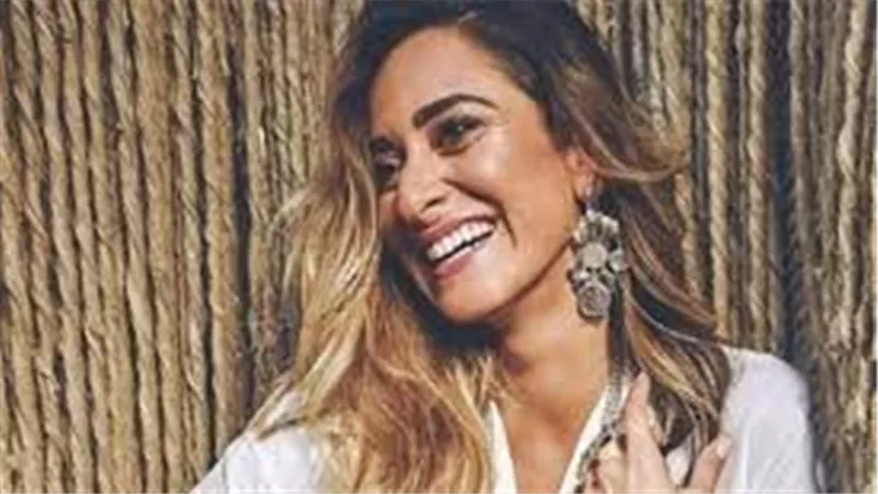 إطلالة عصرية.. أمينة خليل تخطف الأنظار في أحدث ظهور | شاهد