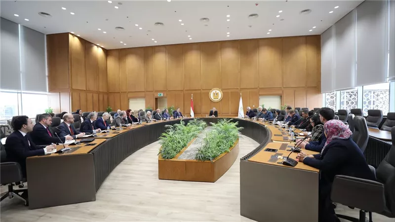 تفاصيل الاجتماع المشترك لقيادات التعليم العالي مع أعضاء البعثة التعليمية البريطانية
