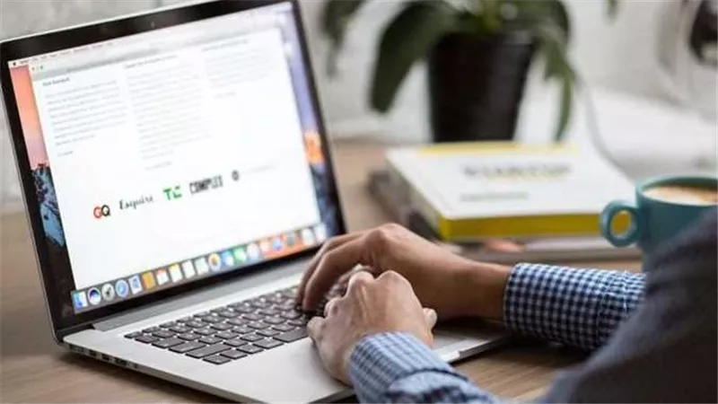 براتب يصل لـ250 دولار في الساعة.. اعرف شروط التقديم على 6 وظائف تقنية من المنزل