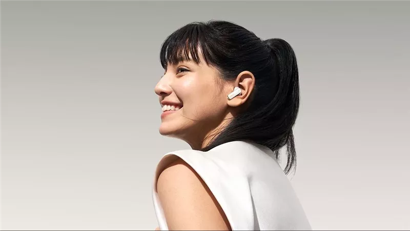اكتشف تفاصيل الصوت مع سماعات HUAWEI FreeBuds Pro 4 المبتكرة