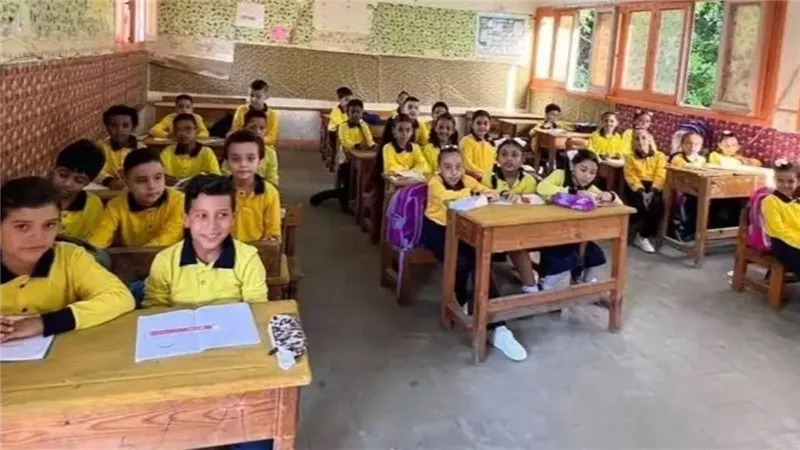  التعليم تحسم الجدل.. حقيقة تعطيل الدراسة أول يوم رمضان في المدارس