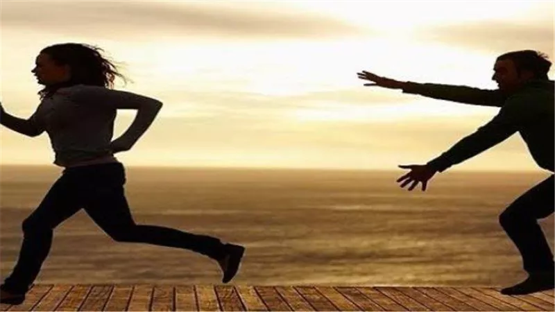  تهديدات ومطاردات.. نجاة فتاة من مصير مؤلم بسبب رفضها الزواج من شاب بالجيزة 