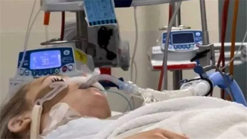 مرض نادر يحرم صاحبته من الطعام منذ 10 سنوات.. ما القصة؟