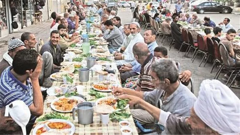 بدون دفع أي رسوم.. ضوابط وشروط إقامة موائد شهر رمضان 2025 بأحياء القاهرة
