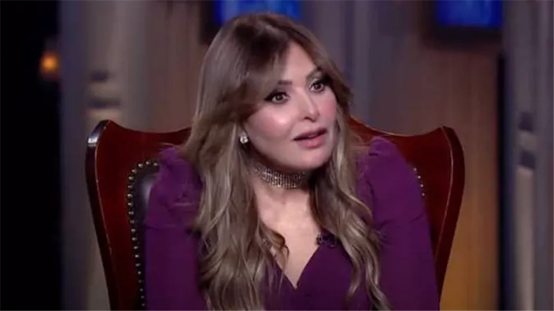  «انتي اتطلقتي؟ طب أنا جاي الأسبوع الجاي اتجوزك!»..صابرين تكشف كواليس زواجها من عامر الصباح | فيديو