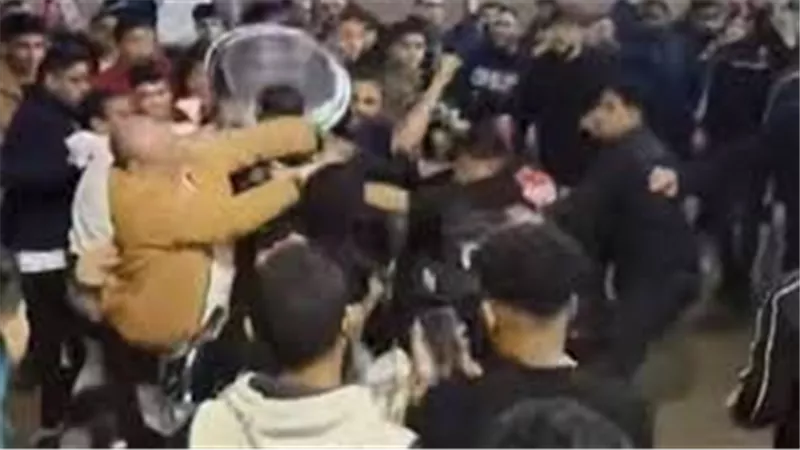 مشاجرة صواني السحور.. ماذا حدث داخل أشهر مطعم فول في رمسيس؟ | فيديو 