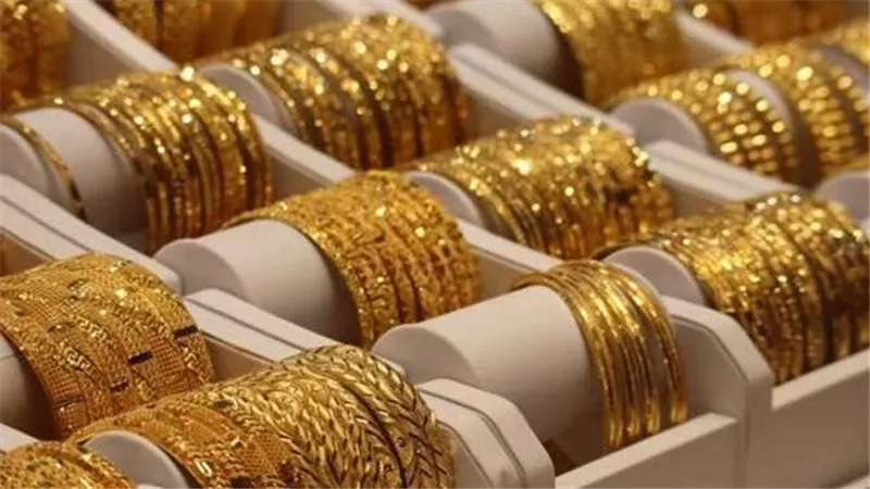 بعد ارتفاعه..ماذا حدث لسعر الذهب بحلول التعاملات المسائية الأحد؟