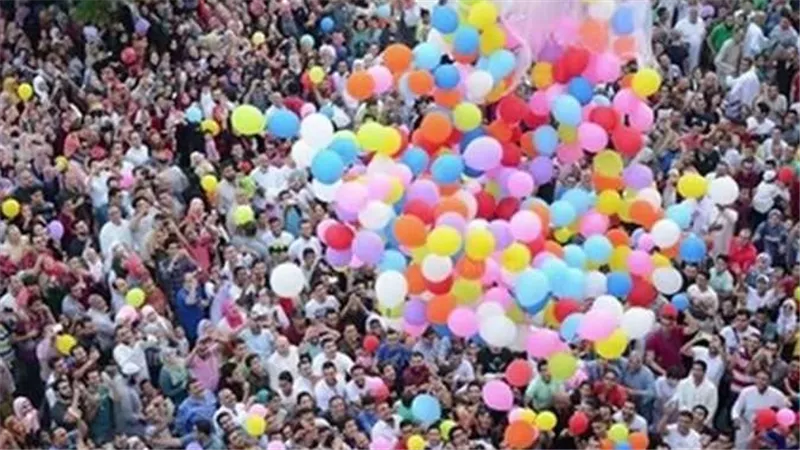 كم عدد أيام الإجازة؟..موعد عيد الفطر المبارك 2025 في مصر فلكيًا