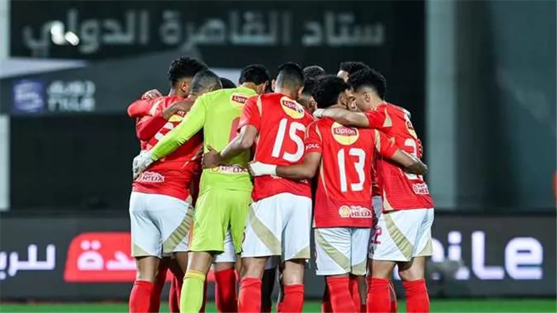 بعد أزمة مباراة القمة.. لاعبو الأهلي يوجهون رسالة لجماهير الفريق فماذا قالوا؟ | شاهد