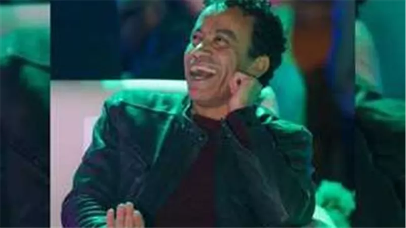 بعد نجاح برنامج قطايف.. مصطفى شعبان يوجه رسالة لـ سامح حسين | شاهد