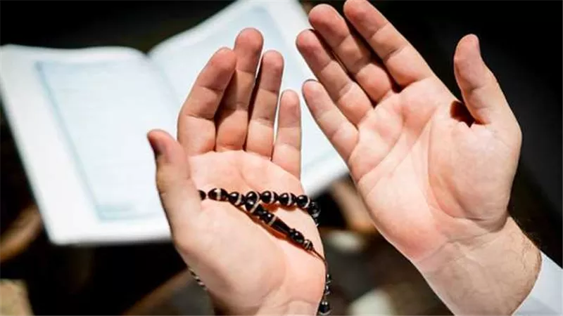 ردده الأن.. دعاء اليوم السابع عشر من رمضان 2025