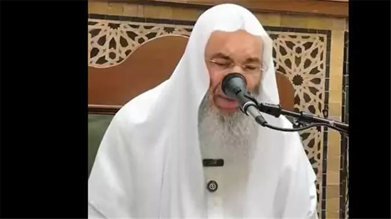 كيف استقبل محمد حسان خبر وفاة أبو إسحاق الحويني؟ | فيديو