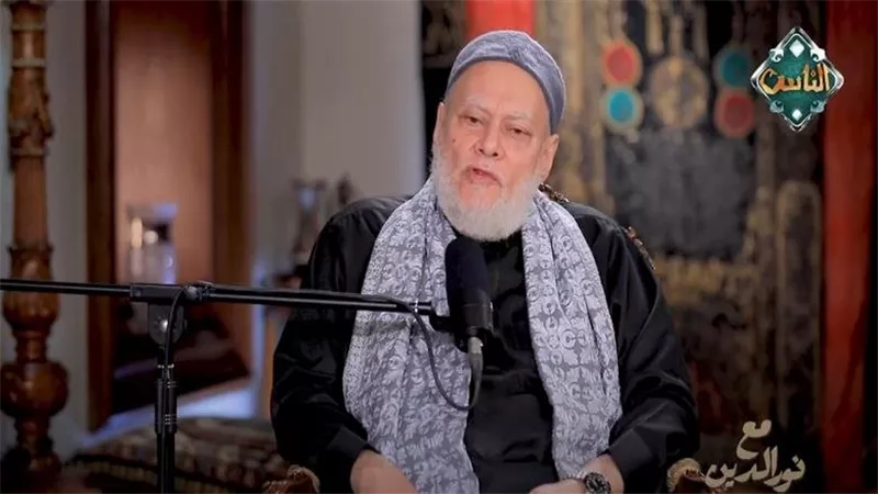 هكذا رد عليه علي جمعة.. سؤال مثير عن وجود الله وانتهاء الكون