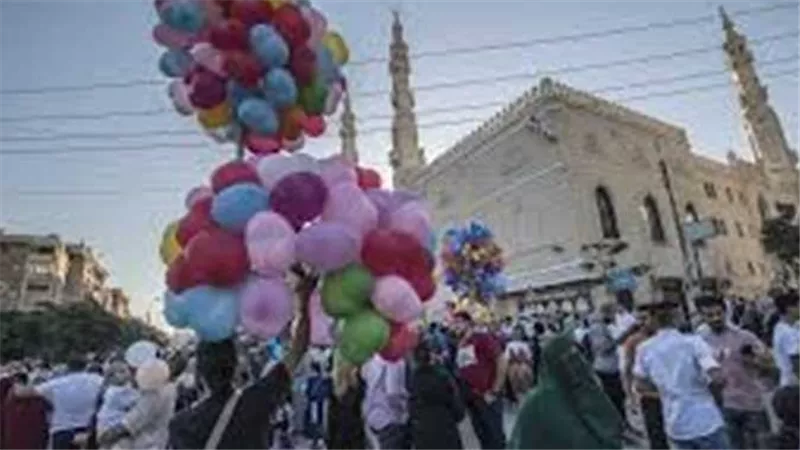 باليوم والتاريخ.. موعد إجازة عيد الفطر 2025 وآخر أيام شهر رمضان