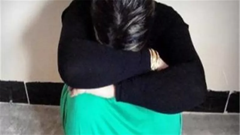  فصلت الكاميرات واستعانت بقريبها.. زوجة تقتل زوجها بمخطط شيطاني في الشرقية