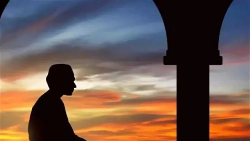 اللهم إنك عفو كريم تحب العفو فاعف عنا..دعاء اليوم الواحد والعشرين من رمضان 2025