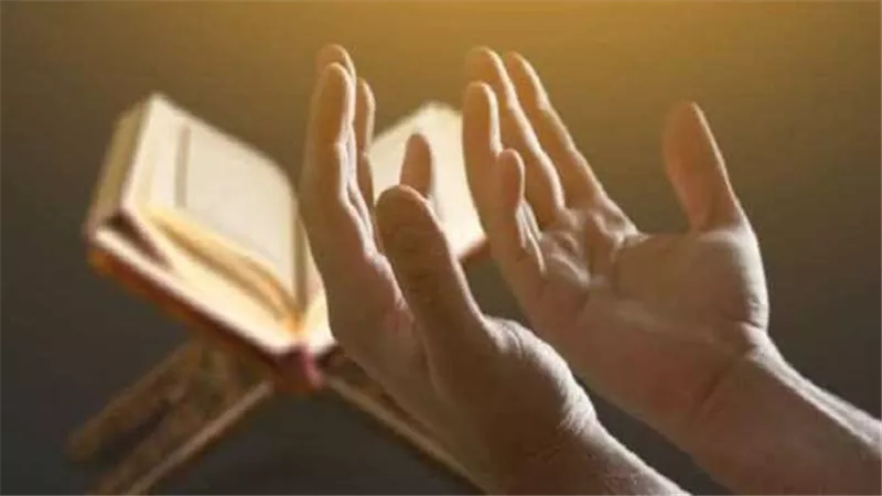 ليلة القدر في رمضان 2025.. موعدها وأهم علاماتها وفضل قيامها ودعاء النبي فيها