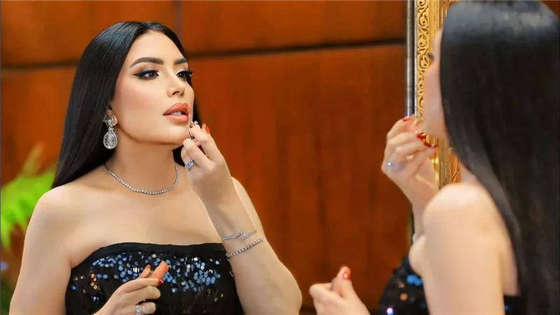 بالأصفر في عيد ميلادها.. عبير صبري تخطف الأنظار بهذه الإطلالة | شاهد