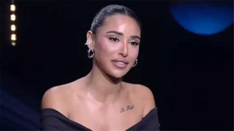 كان بيحب الستات.. تصريحات صادمة من اَية سماحة عن والدها | فيديو