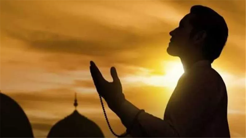 اللهم إني أسألك رضاك والجنة.. دعاء اليوم الثامن والعشرين من رمضان 2025