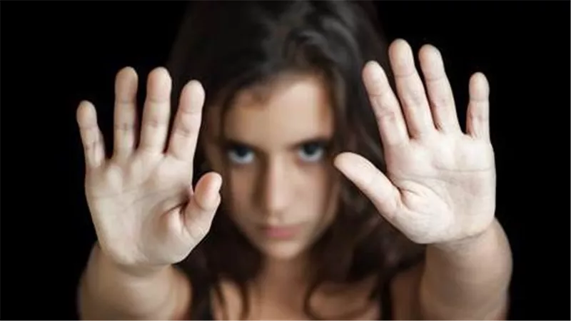 تفاصيل مثيرة في التحقيق مع عامل تحـ رش بسائحة أجنبية بالجمالية 