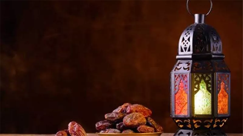 دار الإفتاء تجيب.. هل يجوز الجمع بين نية صيام الست من شوال والقضاء؟ 