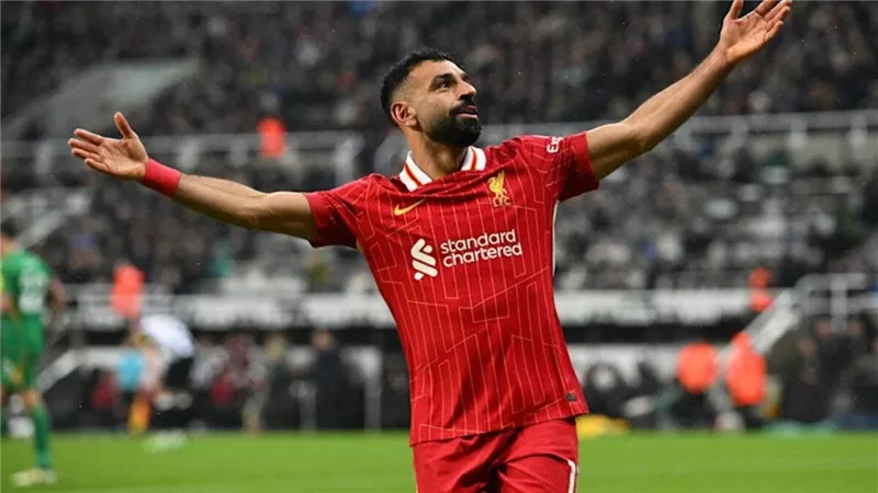 لن تتوقع ما فعله..رد فعل مفاجئ من محمد صلاح تجاه مؤثرة عبر إنستجرام | فيديو