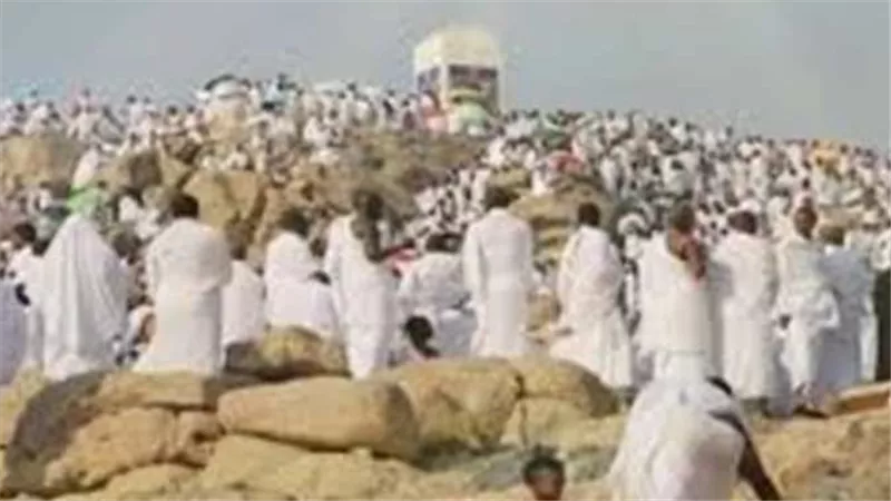 متى تبدأ مناسك الحج؟.. موعد وقفة عرفات وعيد الأضحى 2025 فلكيًا
