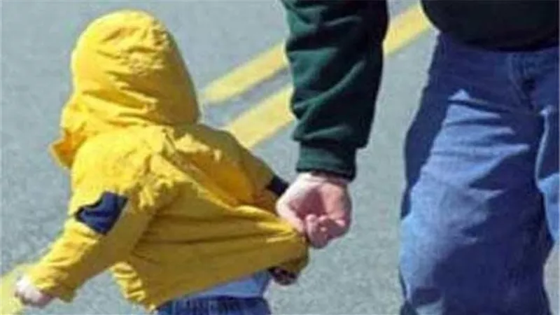 بيان رسمي يكشف حقيقة اختطاف منتقبة لأطفال قرية في أسيوط