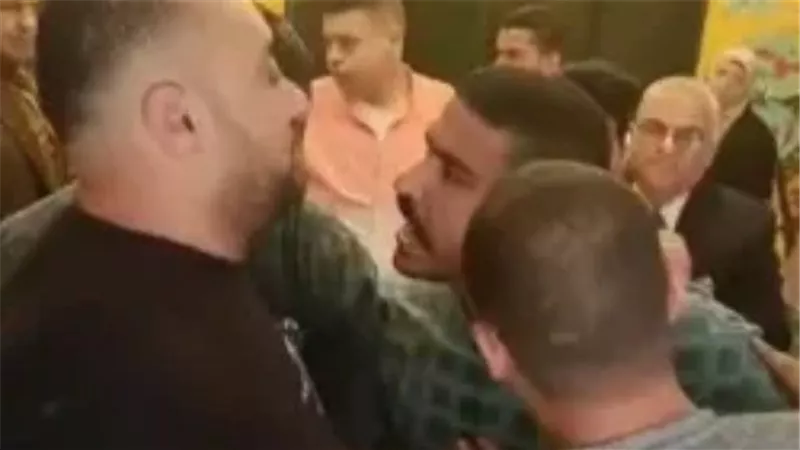  القصة الكاملة لفيديو اعتداء مدير مدرسة خاصة وجاردات على طالب ووالده بالسلام 