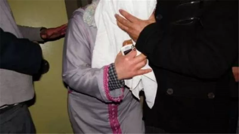 عاشرت عشيقها ثم قتلت زوجها.. القصة الكاملة لجريمة منى وإبراهيم في الإسكندرية